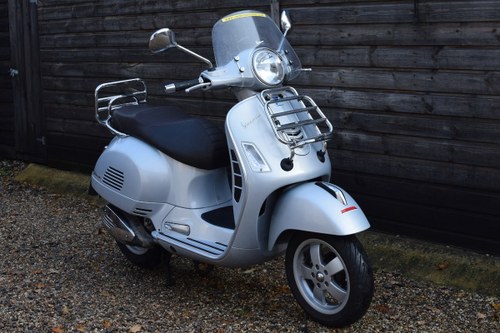 Vespa 300 GTS Touring ABS (1 owner, 7500 miles) 2015 65 Reg SOLD