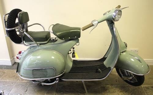 1963 Vespa (Douglas) 150 cc Scooter , Fully Restored VENDIDO