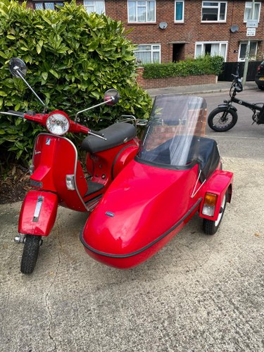 2002 Vespa PX200 sidecar combination Kaufen Bei