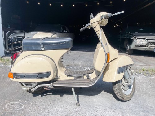 1970 Vespa P200E - Online Auction For Sale by Auction