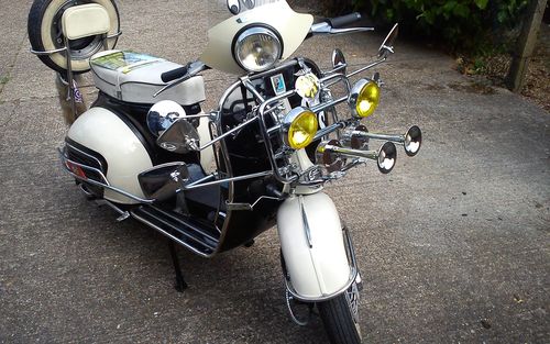 1960 Vespa GS 160 creation (picture 1 of 4)