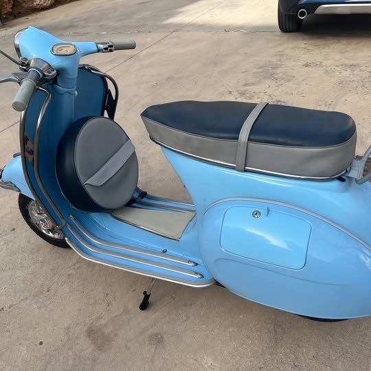 1963 Vespa 150 Sportique - 2 1963 Vespa 150 Sportique - 2