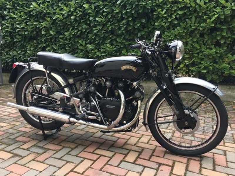 Vincent Black Shadow 1953