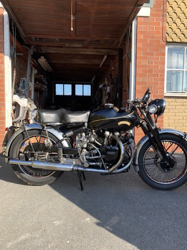 1951 Replica Black shadow now Sold VENDU