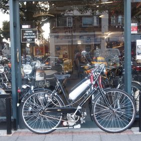 Picture of 1953 Vincent Firefly 48cc Cycle Motor And Sunbeam Bicycle. - For Sale