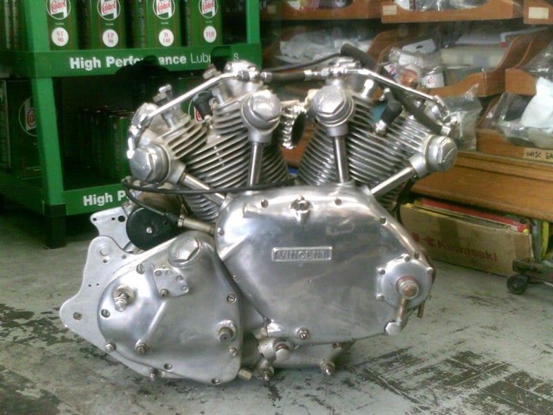 VINCENT RAPIDE SERIES C ENGINE