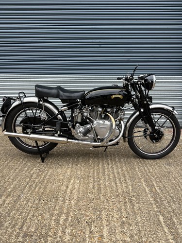 1951 Vincent Rapide
