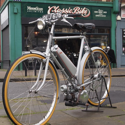 1953 Vincent Firefly Rare AutoCycle, RESERVED FOR SHANNON. VENDIDO