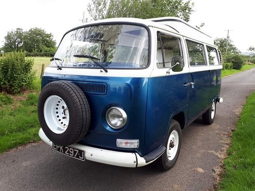 1971 VW Camper with Pop-top Roof For Sale