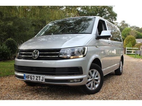 2017 Volkswagen Caravelle 2.0 TSI BlueMotion Tech Generation Six  For Sale