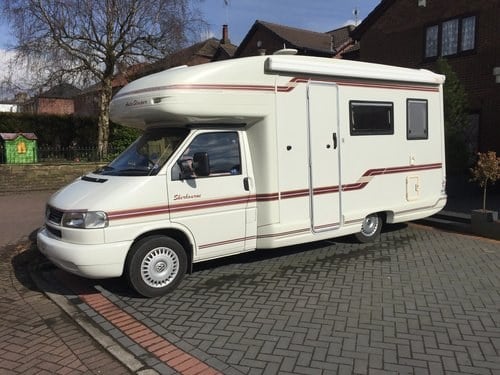 2000 Extremely low mileage and full service history In vendita