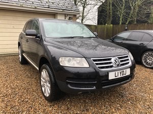 Volkswagen Touarag 2005 2.5 Automatic Diesel For Sale