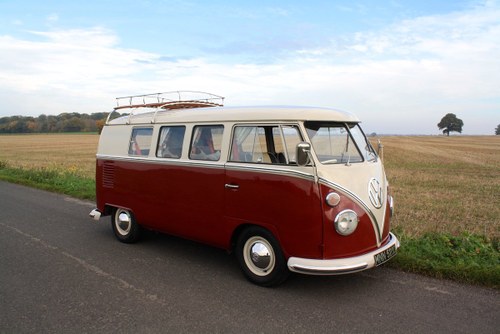 1966 VW Split Screen Camper Van – German Built & Factory RHD In vendita