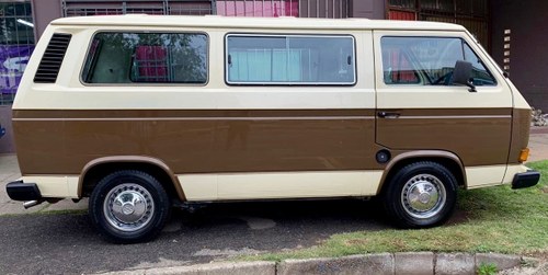 1983 vw microbus - rust free from sunny sa In vendita