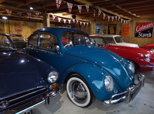 1969 VW BEETLE  CAL-LOOK WITH OVAL REAR WINDOW  For Sale