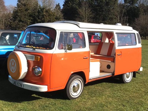 1975 VW Camper, ready to go. Worth a look. SOLD  In vendita