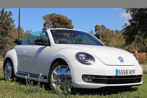 2014 LHD-New Beetle 2.0TDI Cabrio automatic - 1 owner For Sale