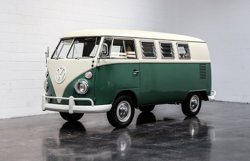 1966 Volkswagen Westfalia Camper = Full Restored $49.9k In vendita