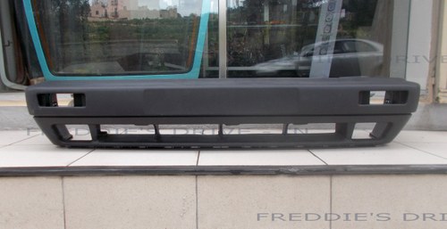 1984 Front Bumper with reinforcement and brackets (BIG Version) In vendita