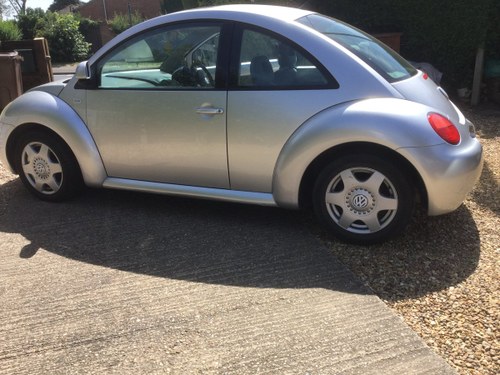 2000 Volkswagen Beetle stored 3 years in a garage For Sale