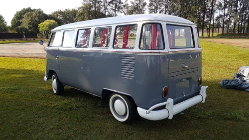 1972 Top quality restored VW T1 split window bus In vendita