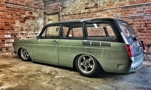 1973 VW Squareback with full air suspension For Sale