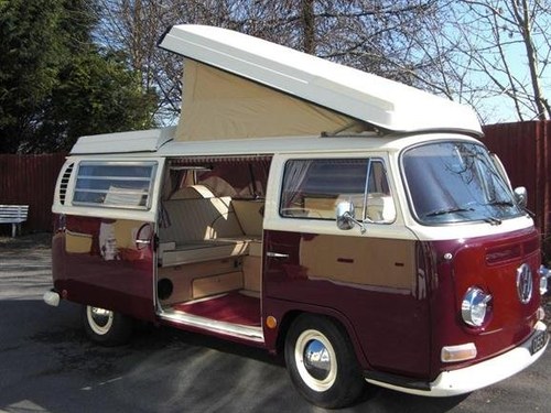 VOLKSWAGEN T2 BAY WINDOW WANTED. VW BUS / CAMPER WANTED
