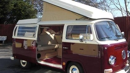 VOLKSWAGEN T2 BAY WINDOW WANTED. VW BUS / CAMPER WANTED 