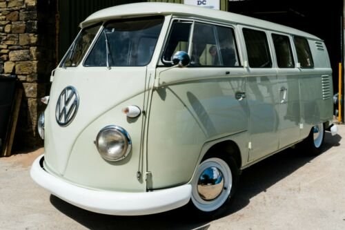 Volkswagen VW 1961 T2 Splitscreen Camper Van RHD In vendita