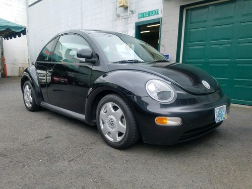 1998 Volkswagen Beetle - Lot 605 For Sale by Auction