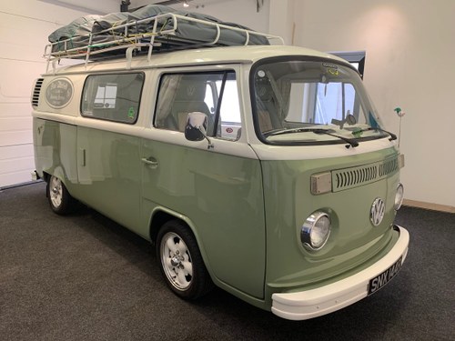 1976 Volkswagen camper t2 rhd - fully restored In vendita