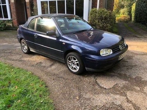 1999 Vw Golf convertible px to clear 77k needs hood bargain SOLD
