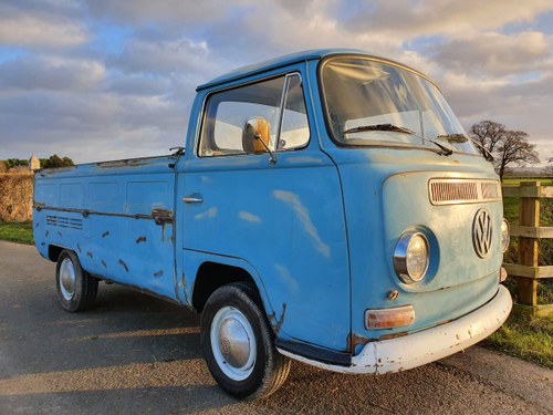 1970 VW T2 Low Light Early Bay Pick Up For Sale