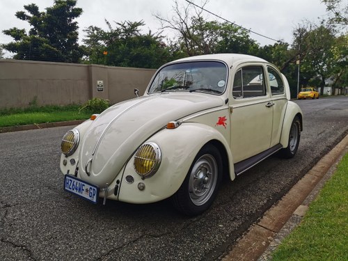 1965 VW Beetle done in a tasteful Cal look. For Sale