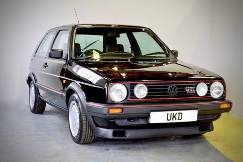 VW VOLKSWAGEN GOLF MK2 GTI 16V BLACK 3DR 1989 SMALL BUMPER Kaufen Bei