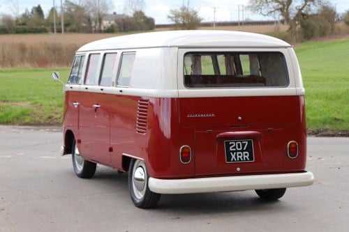 1964 Volkswagen Splitscreen 21