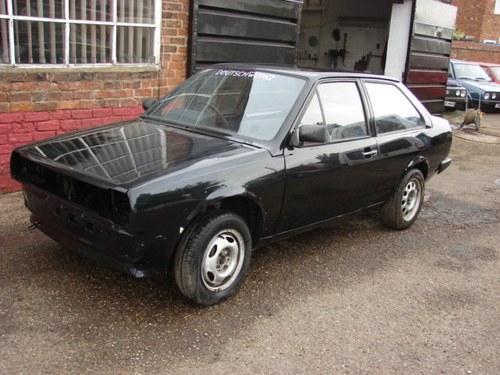 1984 VW Polo rust free shell re-done and painted For Sale