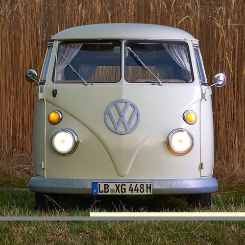 1967 T1 VW Bus   (Camper - RoadRuner) In vendita