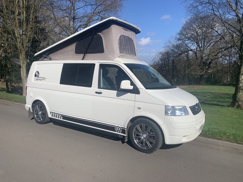 2008 VW T5, immaculate, FSH, Sleeps 4. Every extra! For Sale