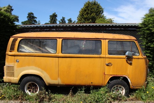 1980 Volkswagen kombi bay window V8 bus In vendita