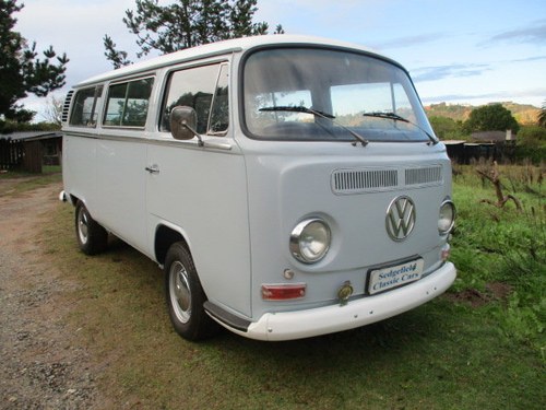 1971 VW Combi Outstanding Condition  1700 motor SOLD