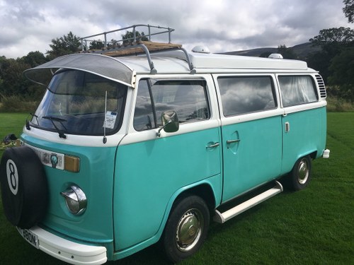 1975 Volkswagen T2 Camper van - good condition In vendita