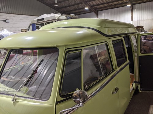 1964 split screen camper van In vendita