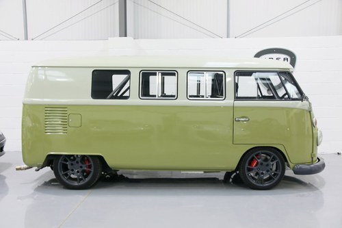 1965 A Unique VW Campervan Split-Screen Bus In vendita