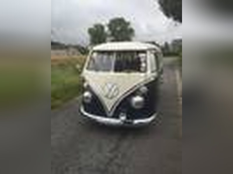 PERFECT CONDITION THROUGHOUT SPLIT BUS