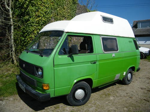 Green/White Campervan 1981 for sale. In vendita
