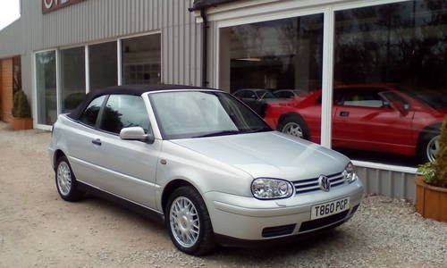 1999 Volkswagen Golf 2.0 auto Avantgarde CABRIOLET*83k* 11 STAMPS In vendita