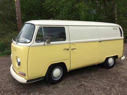 1969 South African Import Early Bay Panel camper In vendita