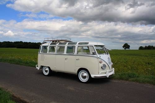 1963 Volkswagen De Luxe 23 Window Samba Camper Van . For Sale