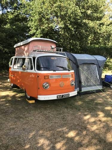 1973 T2  VW Camper with lots of extras In vendita